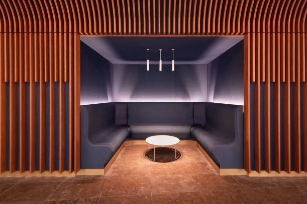 Morning Faubourg Saint-Honoré