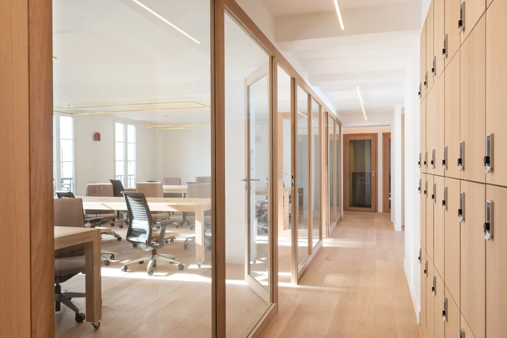 Espace indépendant - 75001 - 48 postes - 30000€