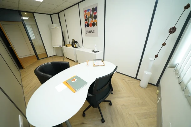 Bureau privé - 91140 - 2 postes - 800€