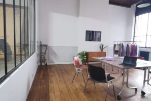 Bureau privé - 75010 - 7 postes - 3300€