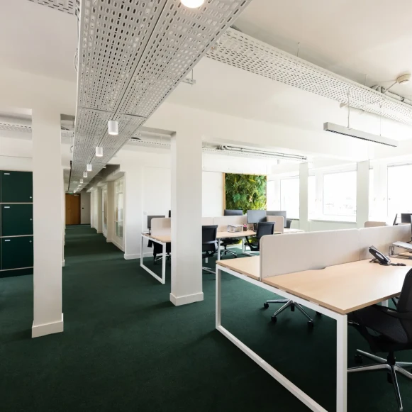 Open Space  5 postes Location bureau Rue de l'Université Paris 75007 - photo 1