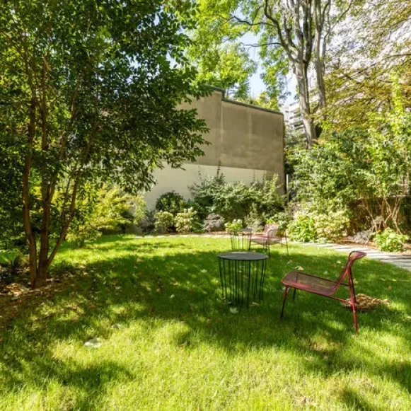 Espace indépendant 557 m² 76 postes Location bureau Rue de Berri Paris 75008 - photo 11