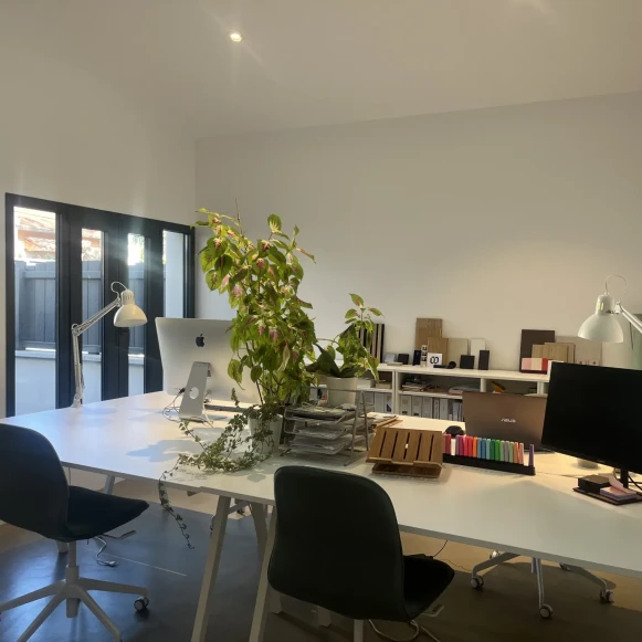 Open Space  1 poste Coworking Rue Mas des Augustins Toulouse 31500 - photo 1