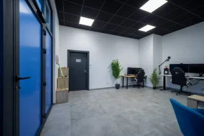 Open Space - 88200 - 6 postes - 169€