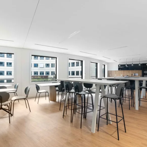 Espace indépendant 613 m² 52 postes Location bureau Rue Anatole France Levallois-Perret 92300 - photo 6