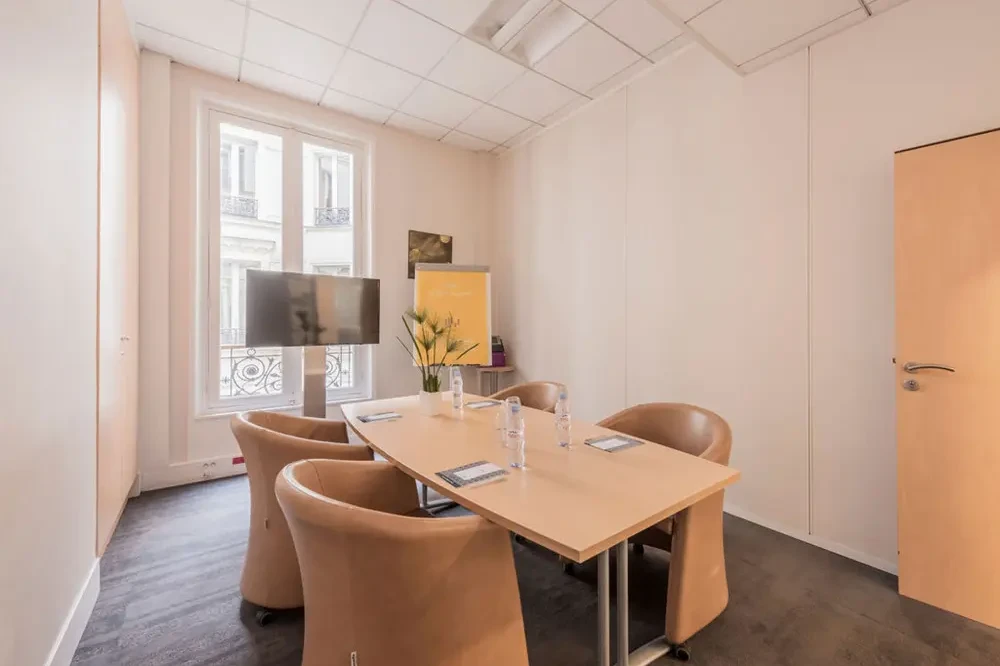 Bureau privé - 75009 - 10 postes - 10598€