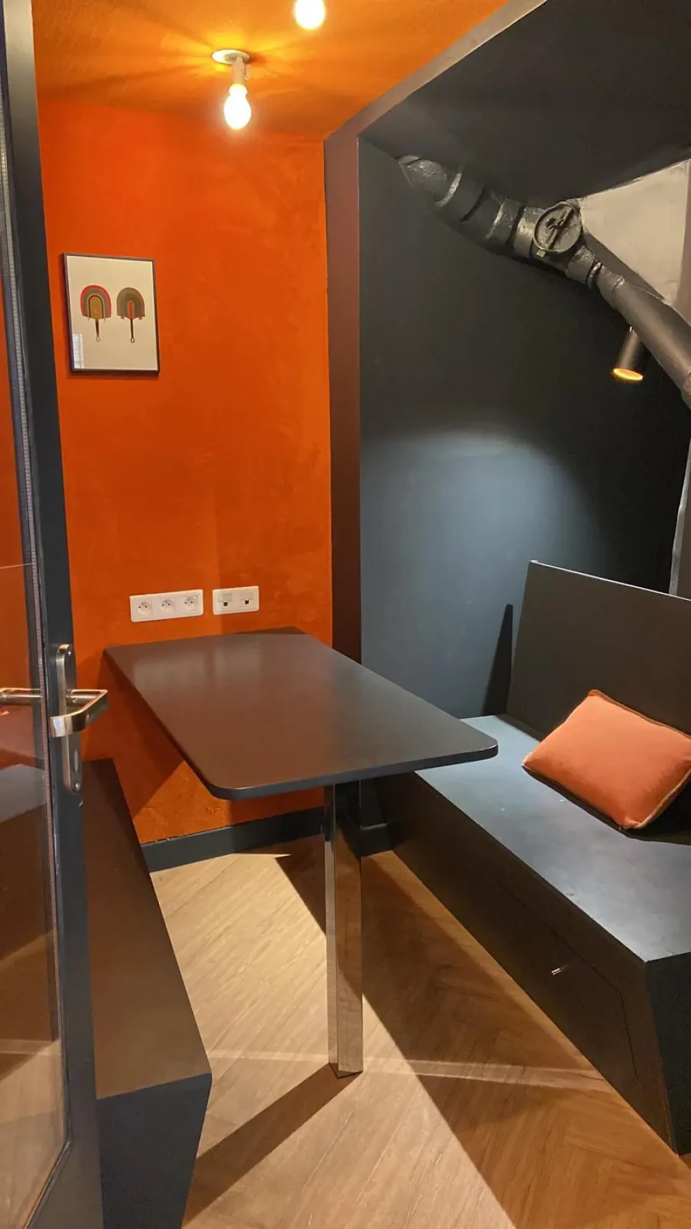 Espace indépendant - 75001 - 10 postes - 4500€