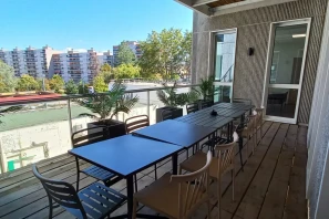 Open Space - 69100 - 7 postes - 250€