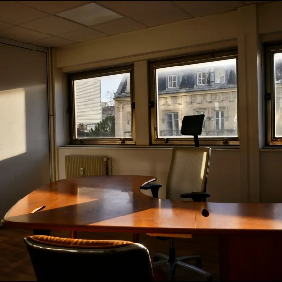 Espace indépendant 275 m² 35 postes Coworking Rue Soubise Saint-Ouen-sur-Seine 93400 - photo 2