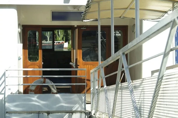 Bureau privé - 92150 - 3 postes - 600€