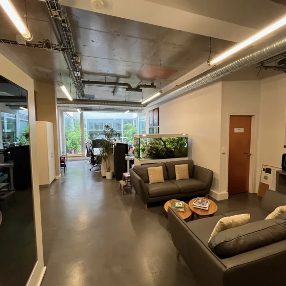 Espace indépendant 596 m² 60 postes Coworking Rue Barbès Montrouge 92120 - photo 3