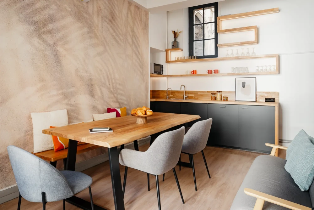 Espace indépendant - 75009 - 15 postes - 9800€