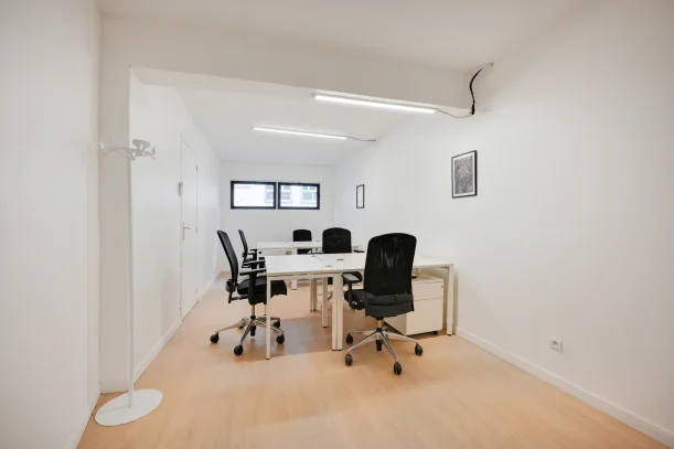 Bureau privé - 75012 - 8 postes - 1460€