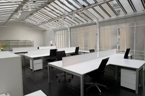 Open Space - 75003 - 6 postes - 400€