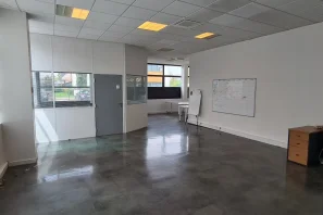 Bureau privé - 78180 - 26 postes - 3400€