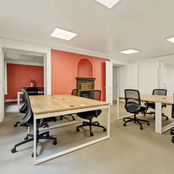 Espace indépendant 165 m² 25 postes Location bureau Rue du Faubourg Poissonnière Paris 75010 - photo 2