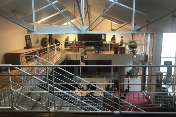 Open Space - 69003 - 15 postes - 80€