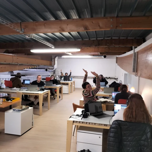 Open Space  22 postes Coworking Mail des Chantiers Nantes 44200 - photo 4