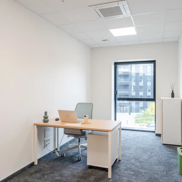 Bureau privé 16 m² 1 poste Location bureau Rue de Lisbonne Schiltigheim 67300 - photo 1