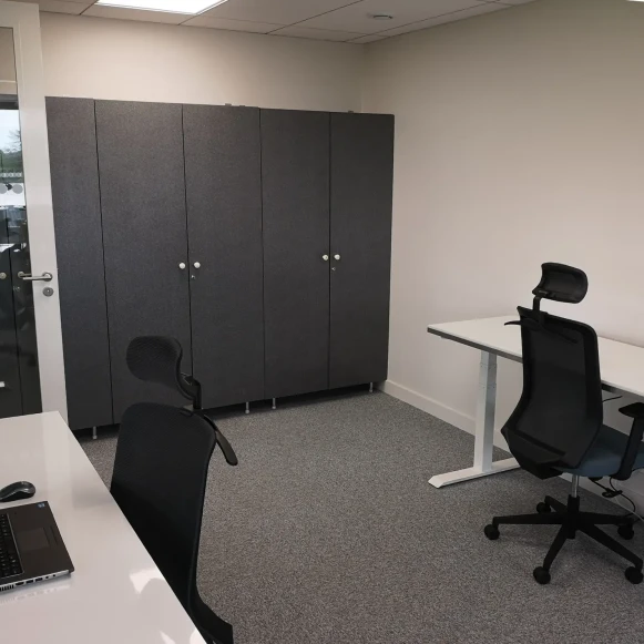 Open Space  10 postes Coworking Avenue Barthélémy Buyer Lyon 69009 - photo 4