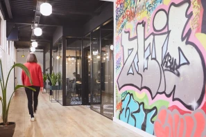 Open Space - 93170 - 4 postes - 350€