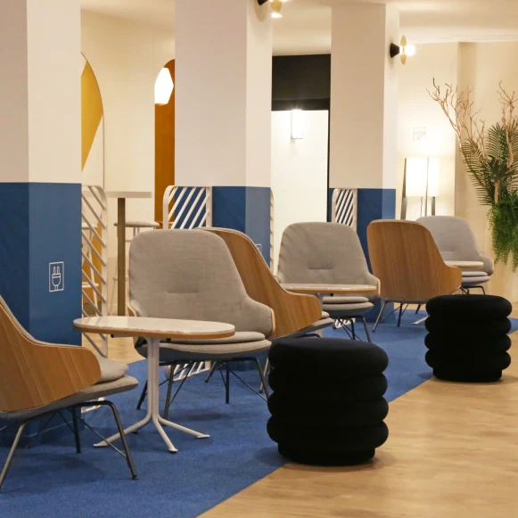 Bureau privé 15 m² 3 postes Coworking Rue Traversière Paris 75012 - photo 6
