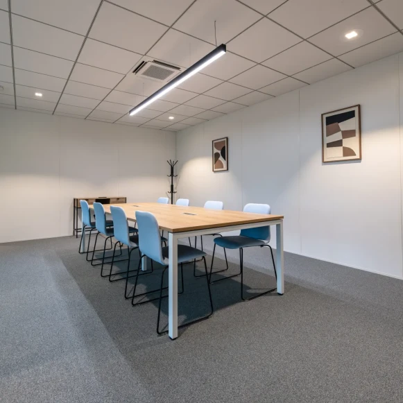 Bureau privé 4 m² 1 poste Location bureau Allée Charles Pathé Bourges 18000 - photo 10