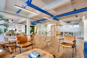 Bureau privé - 75010 - 70 postes - 45000€