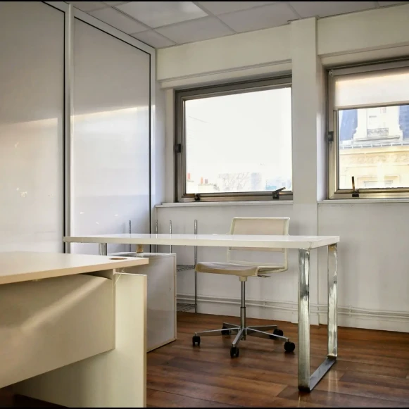 Espace indépendant 275 m² 35 postes Coworking Rue Soubise Saint-Ouen-sur-Seine 93400 - photo 5