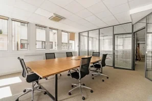 Espace indépendant - 75017 - 56 postes - 28560€