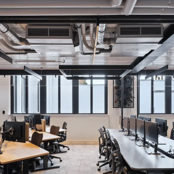 Espace indépendant 628 m² 87 postes Coworking Avenue Bosquet Paris 75007 - photo 7