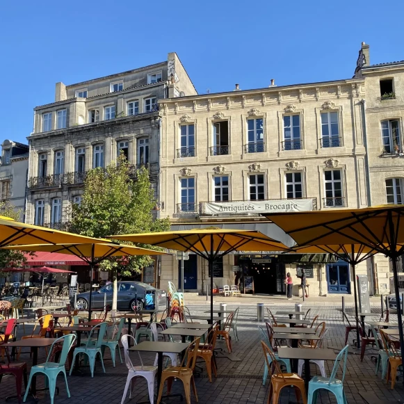 Bureau privé 20 m² 4 postes Location bureau Place Canteloup Bordeaux 33800 - photo 5