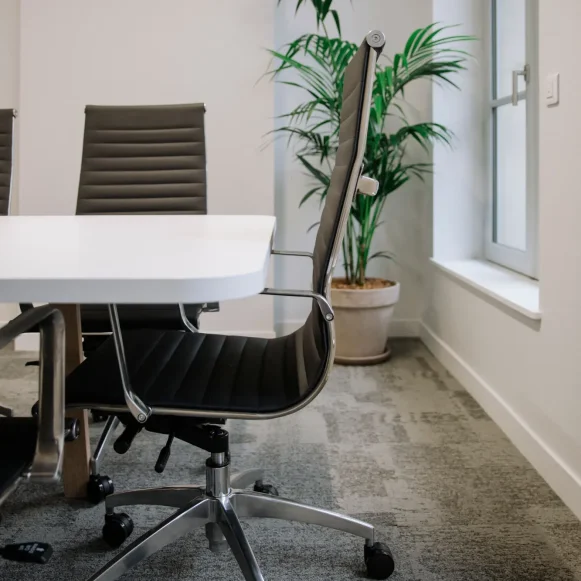 Espace indépendant 180 m² 33 postes Location bureau Avenue Marceau Paris 75016 - photo 10