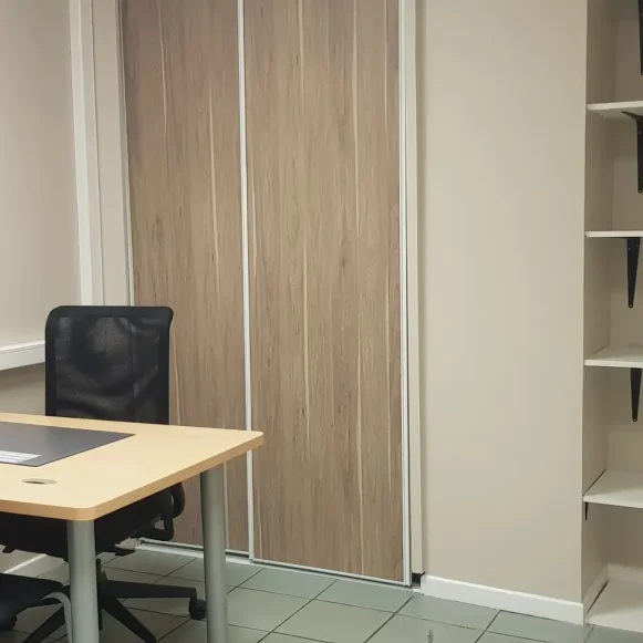 Bureau privé 10 m² 1 poste Coworking Rue de Clignancourt Paris 75018 - photo 1