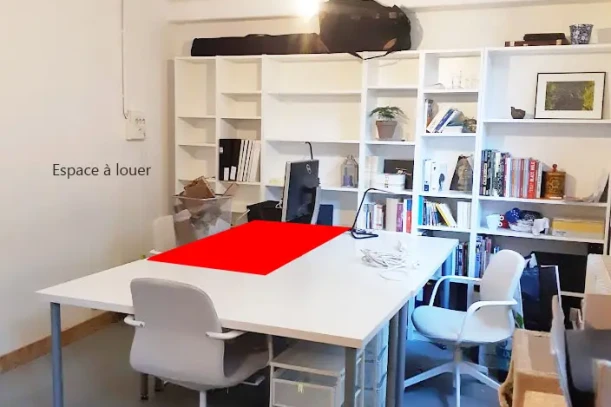 Open Space - 75020 - 1 poste - 275€