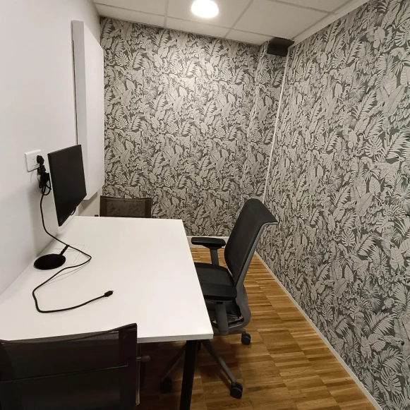 Open Space  10 postes Location bureau Rue des Annelets Paris 75019 - photo 1