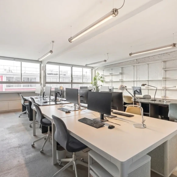 Bureau privé 200 m² 32 postes Coworking Boulevard de la Bastille Paris 75012 - photo 2
