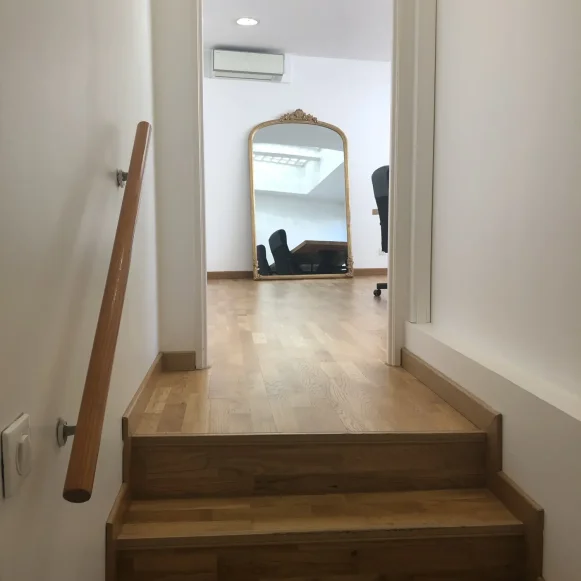Espace indépendant 127 m² 15 postes Location bureau Rue Louis Dansard Lyon 69007 - photo 7