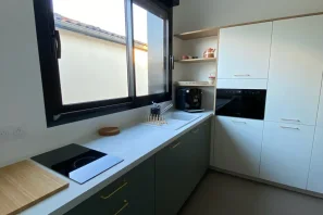 Bureau privé - 33130 - 10 postes - 1650€