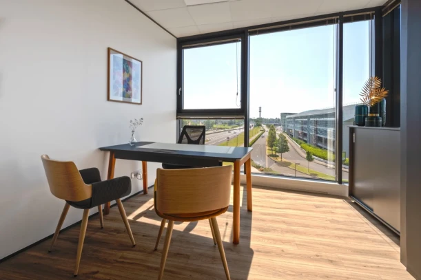 Bureau privé - 44800 - 1 poste - 941€