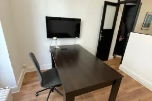 Bureau privé - 75009 - 2 postes - 900€