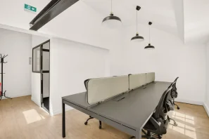 Espace indépendant - 75002 - 22 postes - 8000€
