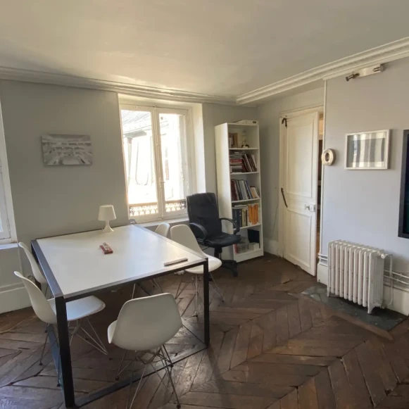 Open Space  2 postes Location bureau Rue d'Hauteville Paris 75010 - photo 5