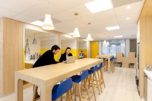 Bureau privé - 59650 - 4 postes - 1508€