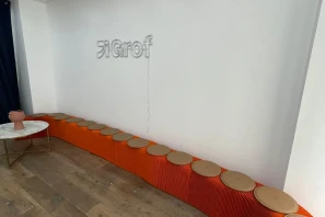 Open Space - 75002 - 9 postes - 375€