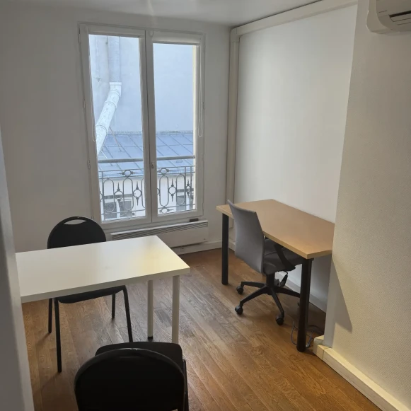 Bureau privé 9 m² 1 poste Location bureau Rue Boudreau Paris 75009 - photo 1