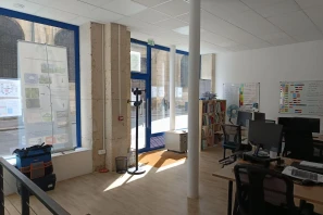 Open Space - 75005 - 4 postes - 200€