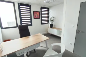 Bureau privé - 44570 - 1 poste - 450€