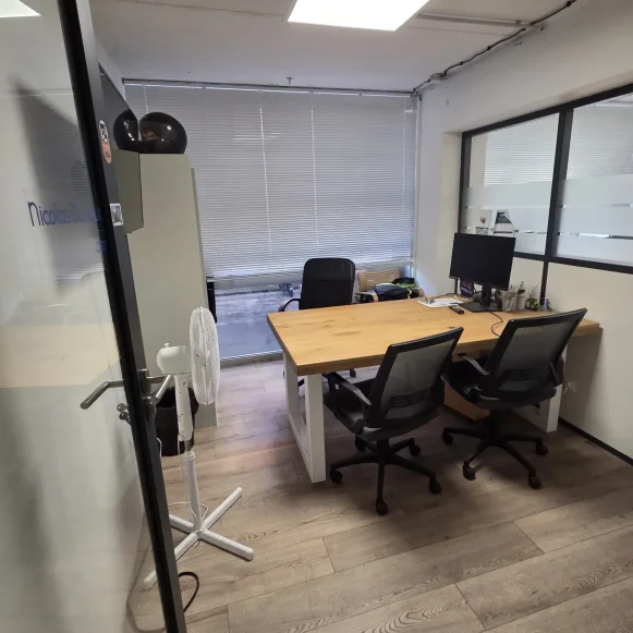 Bureau privé 80 m² 9 postes Coworking Rue d'Aubervilliers Paris 75019 - photo 5