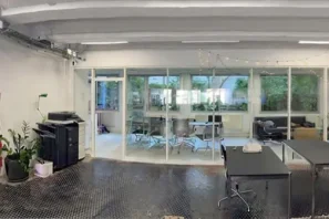 Open Space - 75020 - 15 postes - 365€